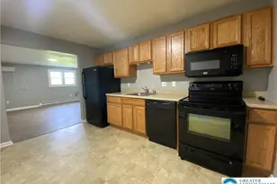 813 Cherokee St, Fountain Hill Boro, PA 18015 - Photo 5