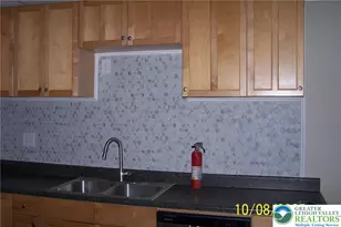 433 N Railroad St, Tamaqua Boro, PA 18252 - Photo 5