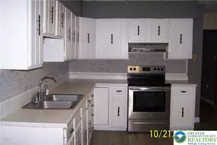 143 Pine St, Tamaqua Boro, PA 18252 - Photo 7