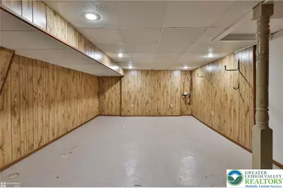 1035 Spring Street, Bethlehem City, PA 18018 - Photo 25