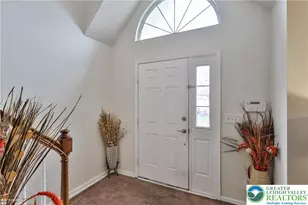 204 Ridings Cir, Macungie Boro, PA 18062 - Photo 3