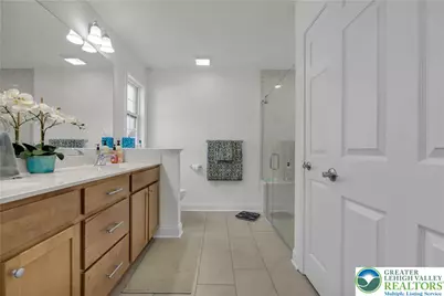 3858 Victors Way, Easton, PA 18045 - Photo 19