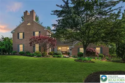 3045 Sheffield Drive, Emmaus Boro, PA 18049 - Photo 7