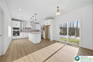 1510 Corkscrew Dr, Bushkill Twp, PA 18091 - Photo 5