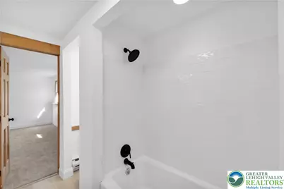 3271 W Scenic Drive, Moore Township, PA 18038 - Photo 21