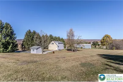 3271 W Scenic Drive, Moore Township, PA 18038 - Photo 33