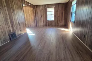 1842 17th St SW, Allentown City, PA 18103 - Photo 3