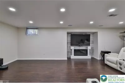 2421 S Wood Street, Allentown City, PA 18103 - Photo 59