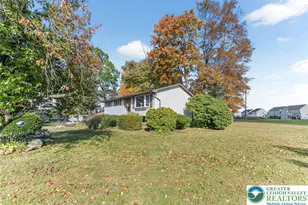 3941 Bruce Ln, Bethlehem Township, PA 18020 - Photo 5