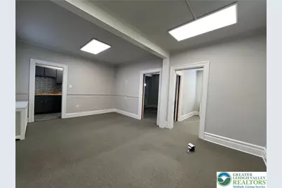 49 Center Street #102, Nazareth, PA 18064 - Photo 3