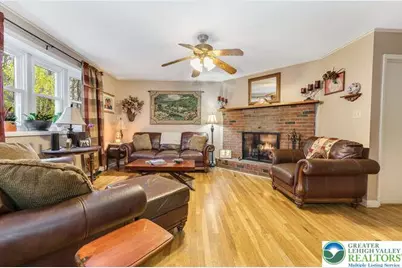 1249 Lexington Avenue, Coolbaugh Twp, PA 18346 - Photo 13