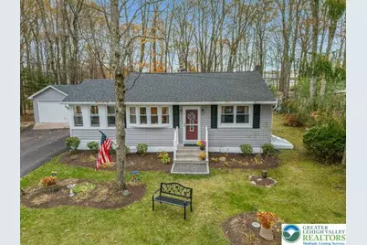 1249 Lexington Avenue, Coolbaugh Twp, PA 18346 - Photo 3