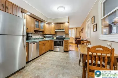 1249 Lexington Avenue, Coolbaugh Twp, PA 18346 - Photo 7