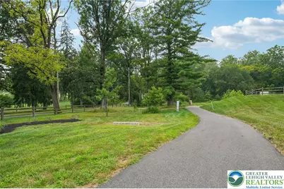 4459 Old Saucon Road, Upper Saucon Township, PA 18015 - Photo 37