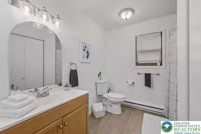 4758 Brentwood Drive, Tobyhanna Twp, PA 18466 - Photo 17