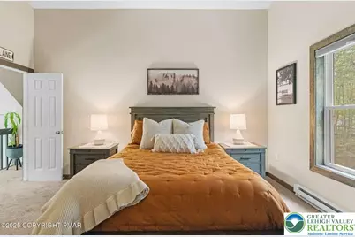 4 Redwood Drive, Penn Forrest, PA 18229 - Photo 5