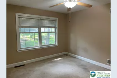 418 Wood Street, Pen Argyl Boro, PA 18072 - Photo 31