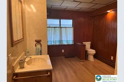 28 Main Street, Middleport Boro, PA 17953 - Photo 17