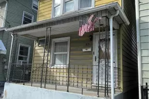 242 Main St, Freemansburg Boro, PA 18017 - Photo 1