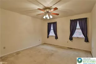 1110 Greenbriar Ln, North Whitehall Twp, PA 18059 - Photo 17