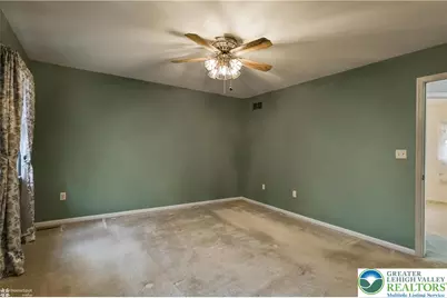 1110 Greenbriar Lane, North Whitehall Twp, PA 18059 - Photo 15