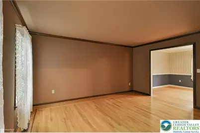 1110 Greenbriar Lane, North Whitehall Twp, PA 18059 - Photo 7