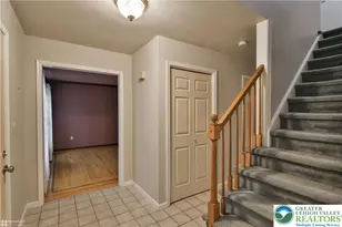 1110 Greenbriar Ln, North Whitehall Twp, PA 18059 - Photo 5