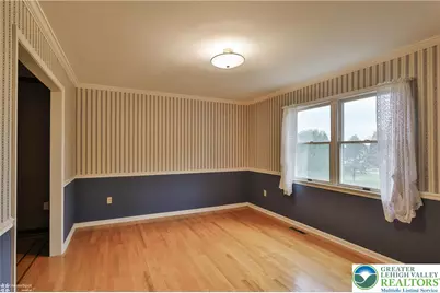 1110 Greenbriar Lane, North Whitehall Twp, PA 18059 - Photo 9