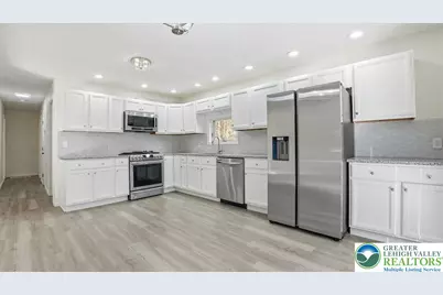 395 Sullivan Trail, Tobyhanna Twp, PA 18334 - Photo 3