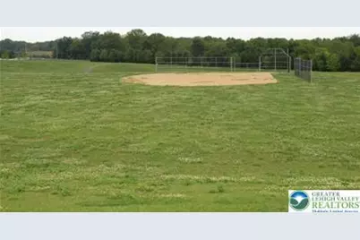 3650 Clauss Drive, Lower Macungie Twp, PA 18062 - Photo 25