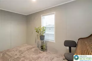 1041 Dogwood St, North Whitehall Twp, PA 18059 - Photo 21