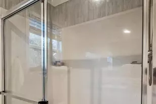 1041 Dogwood St, North Whitehall Twp, PA 18059 - Photo 17