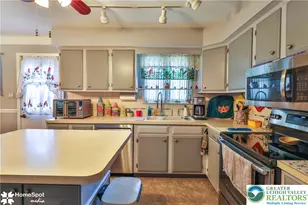 121 Woodcrest Cir, Allentown City, PA 18103 - Photo 21