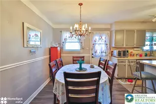 121 Woodcrest Cir, Allentown City, PA 18103 - Photo 15