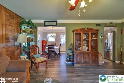 121 Woodcrest Circle, Allentown City, PA 18103 - Photo 13