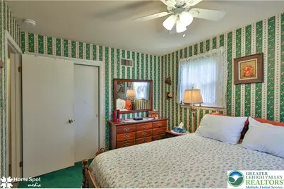 121 Woodcrest Circle, Allentown City, PA 18103 - Photo 37