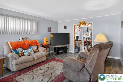 58 E Lafayette Place, Wilkes Barre, PA 18702 - Photo 11