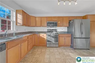 4212 Belmont Cir, Whitehall Twp, PA 18052 - Photo 9