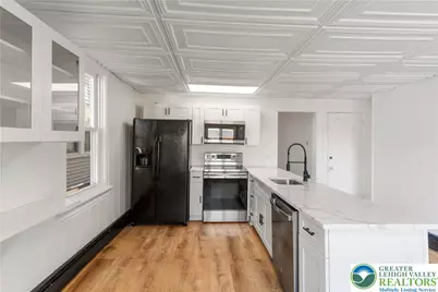 117 Hill, Slatington Boro, PA 18080 - Photo 9