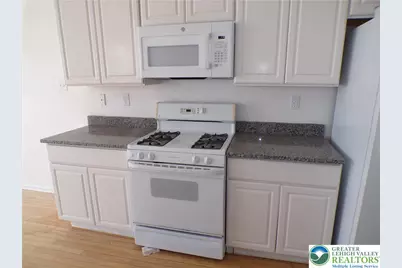 7721 S Cross Creek Circle, Upper Macungie Township, PA 18031 - Photo 7