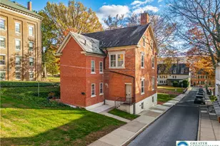 426 Heckewelder Pl, Bethlehem City, PA 18018 - Photo 11