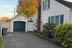 10 Henry Ave, Upper Nazareth Twp, PA 18064 - Photo 21