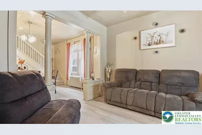 345 W Berwick Street, Easton, PA 18042 - Photo 9
