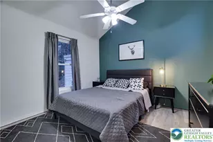 421 King Arthur Dr, Tobyhanna, PA 18347 - Photo 17