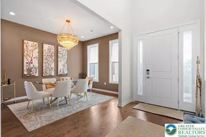 1805 Franklin Way, South Whitehall Twp, PA 18104 - Photo 7