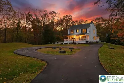 30 Ledgewood Court, East Stroudsburg, PA 18302 - Photo 1