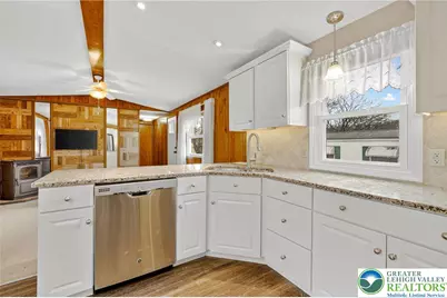 12 Revolutionary Road, Upper Mt Bethel Twp, PA 18343 - Photo 11