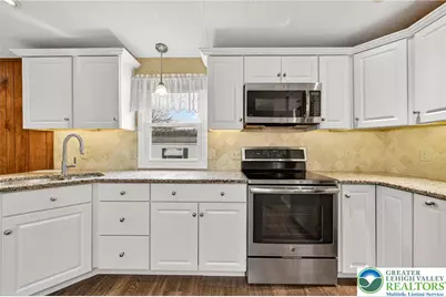 12 Revolutionary Road, Upper Mt Bethel Twp, PA 18343 - Photo 7