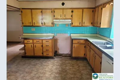 3489 W Walker Road, Lehigh Township, PA 18088 - Photo 3