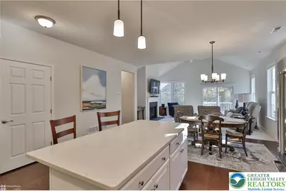 3871 Victors Way, Easton, PA 18045 - Photo 23